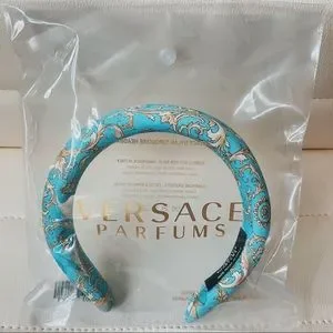 Versace | Accessories | Nwt Versace Dylan Turquoise Head  display picture 3